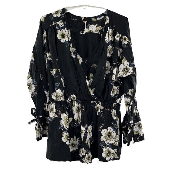 Free People Tuscan Dreams Floral Print Boho Tunic Top Black Blouse Size M - Picture 2 of 9